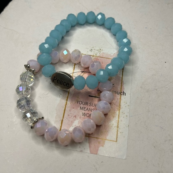 Peace & Serenity Crystal Bracelet - Picture 2 of 3